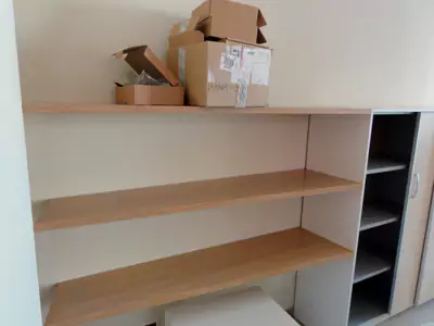Realizzazione ufficio per azienda, b2b, arredo ufficio, arredo interni in legno, business to business, offerte collaborative tra aziende